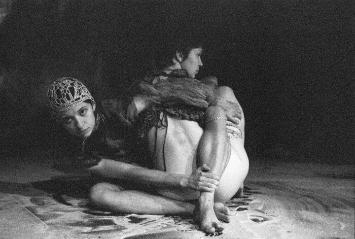 DUST-comm-RachelStrijdonk (1)
